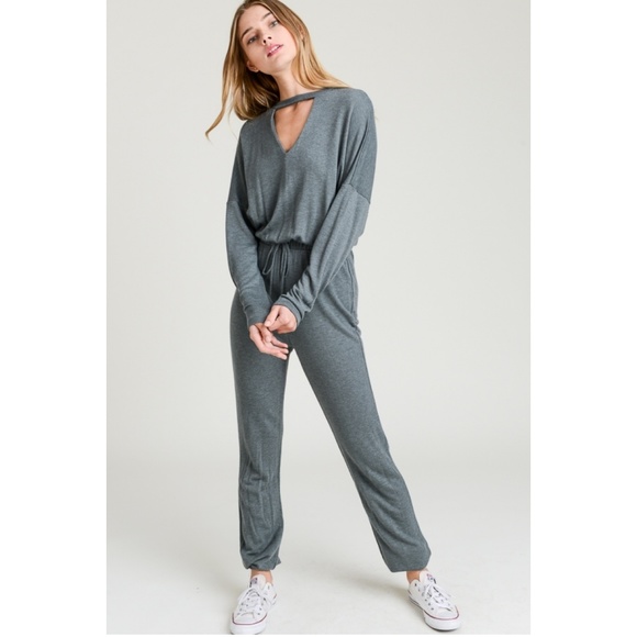 Long Sleeve Choker Jumpsuit - Picture 2 of 4